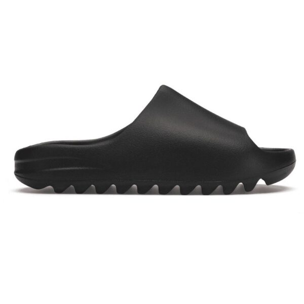 Adidas Yeezy slides Black