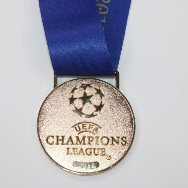 Medalla Final Champions League 16/17