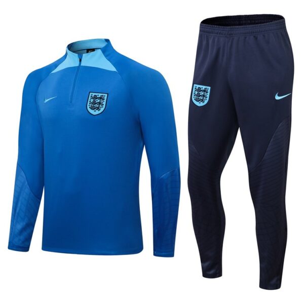 Conjunto entrenamiento Inglaterra 23/24