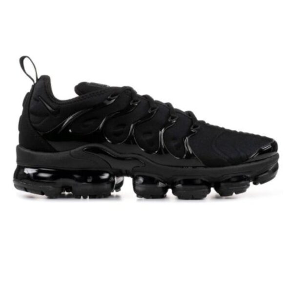 AIR VAPORMAX PLUS BLACK