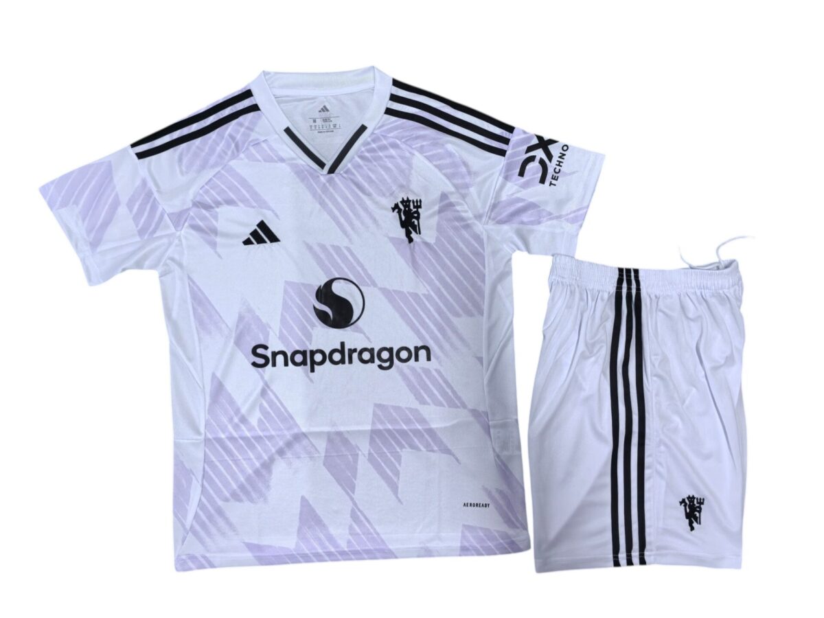 conj man united 2526 vis (1)