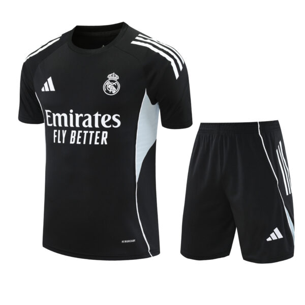 Conjunto de calentamiento Real Madrid negro 2