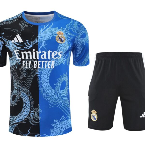 Conjunto de calentamiento Real Madrid azul y negro