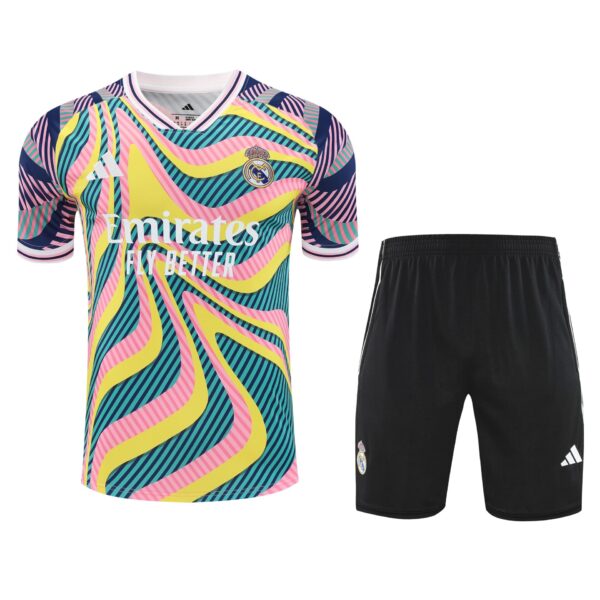 Conjunto de calentamiento Real Madrid rainbow