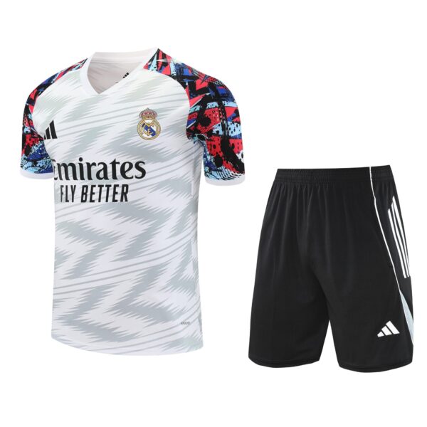 Conjunto de calentamiento Real Madrid blanco 3