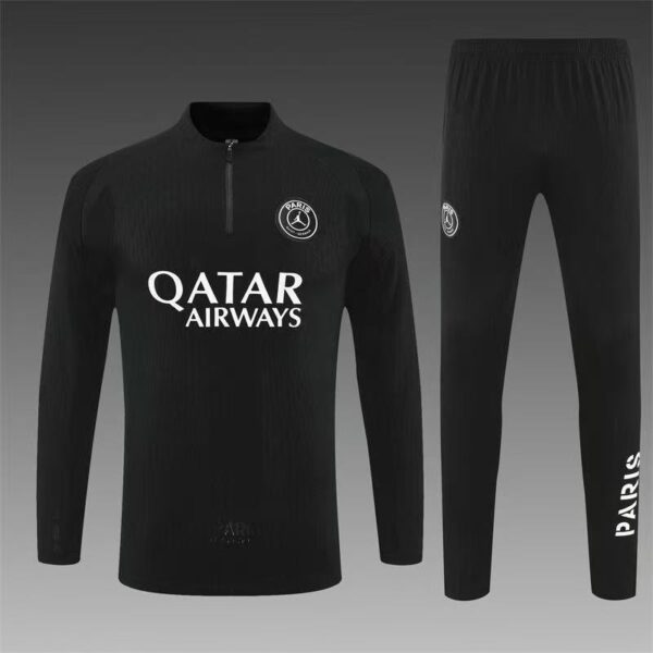 Conjunto de calentamiento PSG negro manga larga