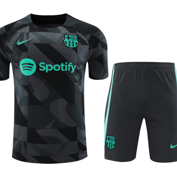 Conjunto de calentamiento FC Barcelona negro y gris manchas