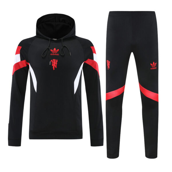 Conjunto manga larga Manchester United negro rayas