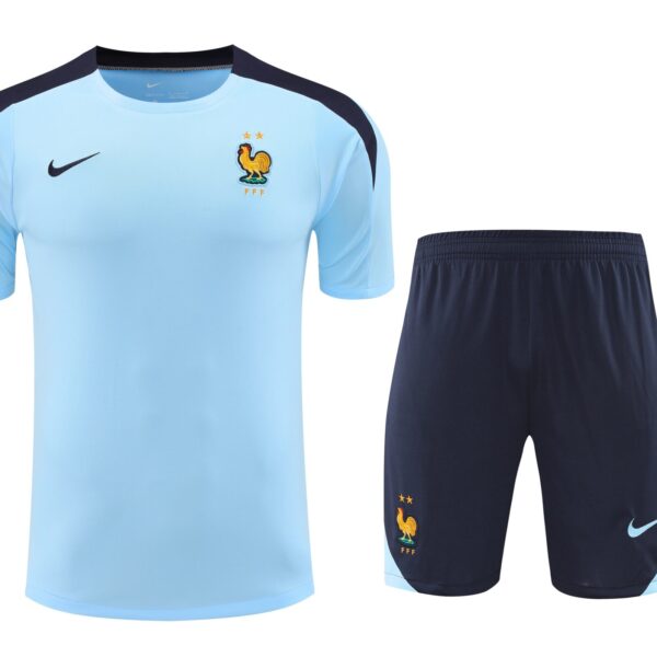 Conjunto de calentamiento Francia azul claro