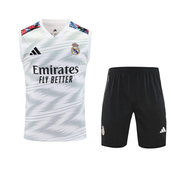 Conjunto tirantes Real Madrid blanco mangas colores